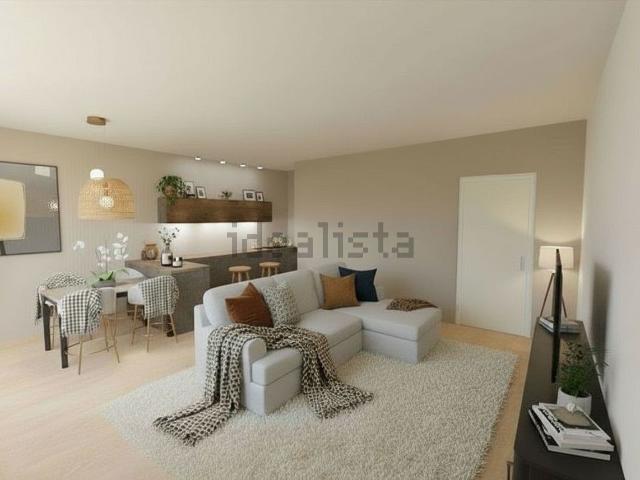 Appartamento in vendita di 116 m² in Via Giovanni Pascoli