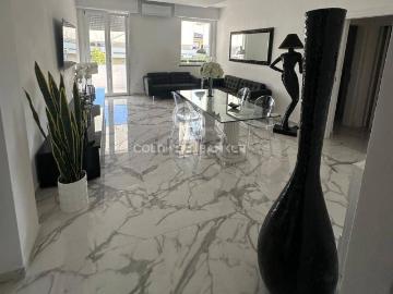 Appartamento in vendita di 116 m² in Via dell&apos Acqua, 71