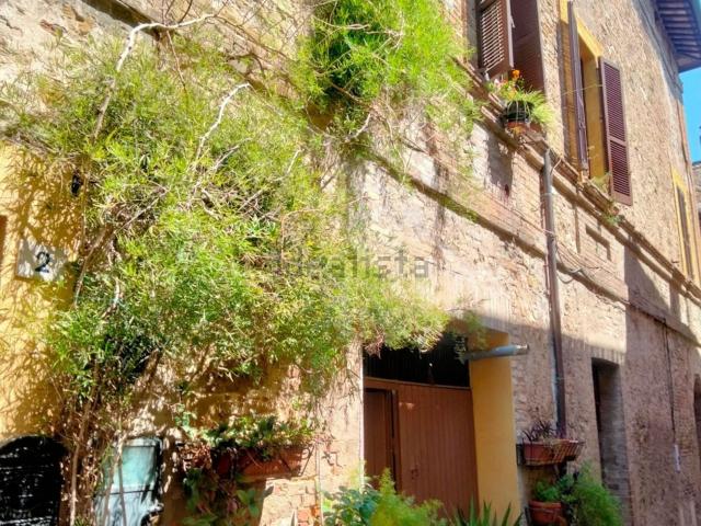 Appartamento in vendita di 116 m² in Via delle Terme Romane