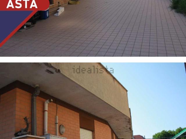 Appartamento in vendita di 116 m² in Via II Giugno, 24