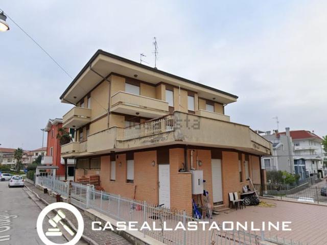 Appartamento in vendita di 116 m² in Via II Giugno