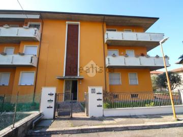 Appartamento in vendita di 116 m² in Via M. Antonini, 47