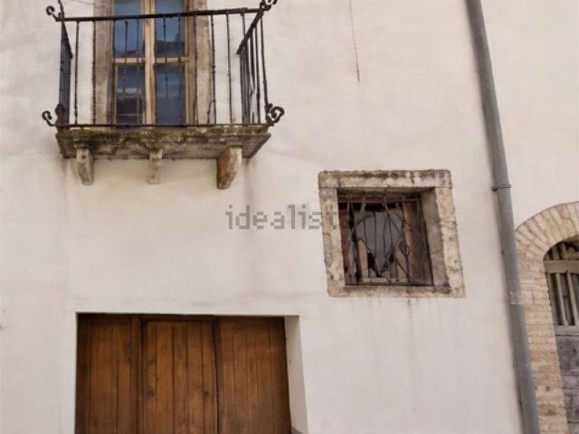 Appartamento in vendita di 116 m² in Via Montauro