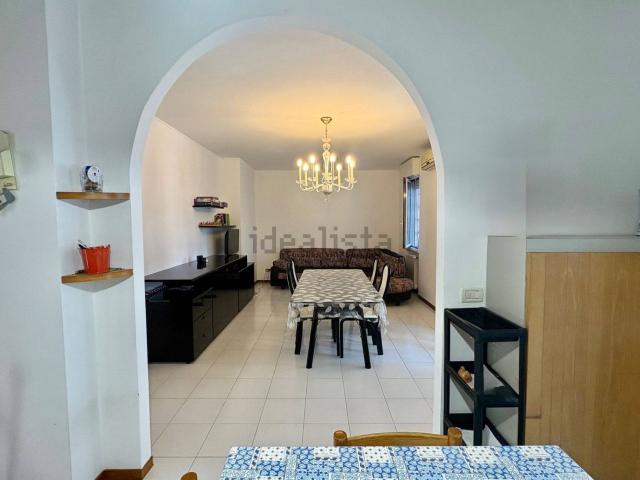 Appartamento in vendita di 116 m² in Via Monte Faito, 26