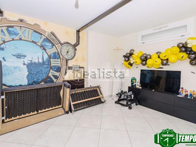 Appartamento in vendita di 116 m² in Via Mazzini