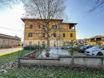Appartamento in vendita di 116 m² in Via Martiri della Liberazione, 137