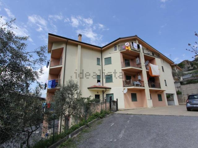 Appartamento in vendita di 116 m² in Via Martiri di Tien An Men, 1