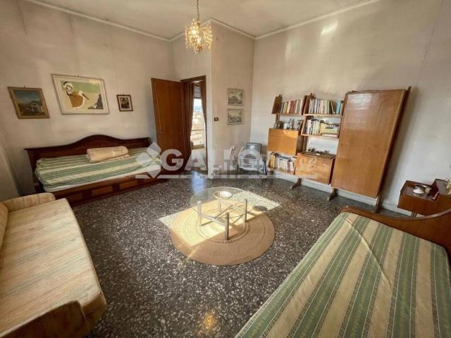 Appartamento in vendita di 116 m² in Via Padre Giglio