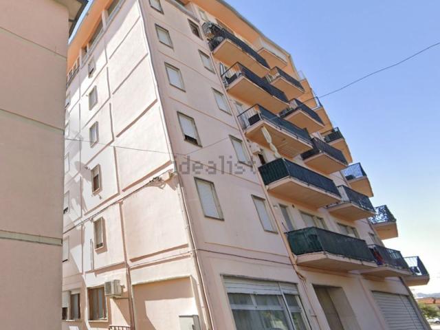 Appartamento in vendita di 116 m² in Via Peroni, 4