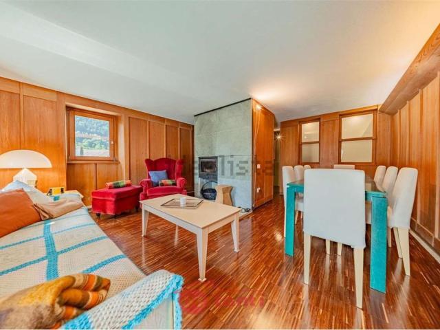 Appartamento in vendita di 116 m² in Via Prestone