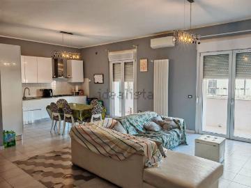 Appartamento in vendita di 116 m² in Via Principe di Piemonte
