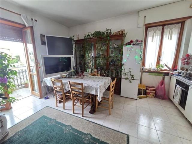 Appartamento in vendita di 116 m² in Via Ugo Rellini