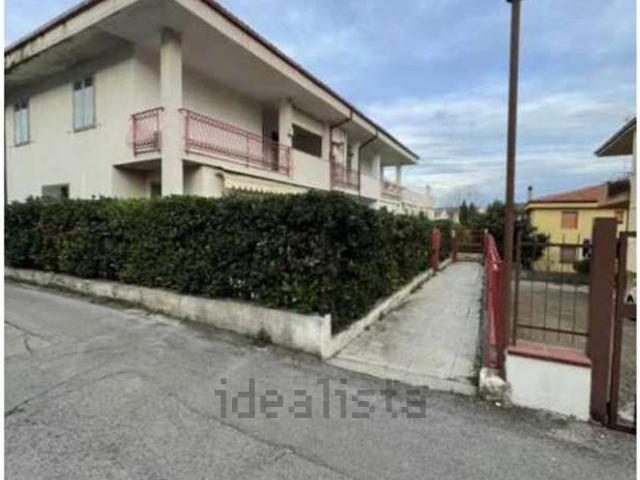 Appartamento in vendita di 116 m² in Via Votinelli