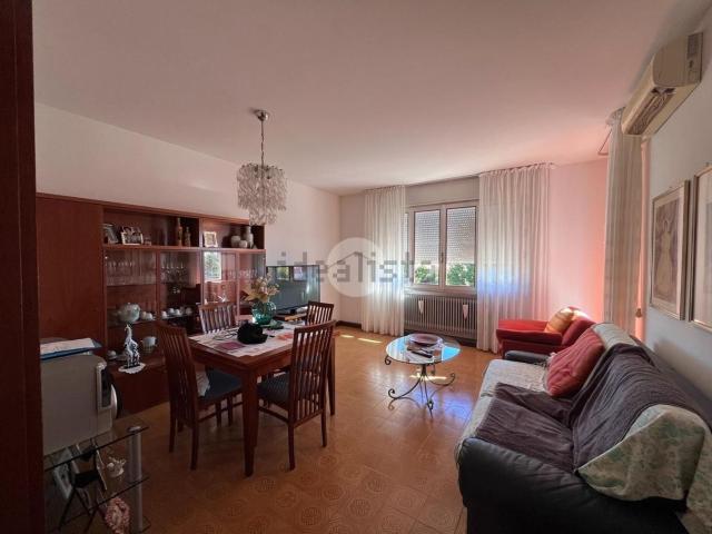 Appartamento in vendita di 116 m² in Viale della Resistenza, 7