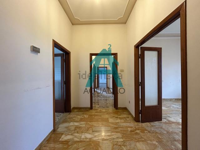 Appartamento in vendita di 116 m² in Viale delle Regioni