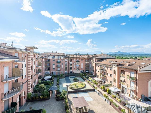 Appartamento in vendita di 116 m² in Viale Nilde Iotti
