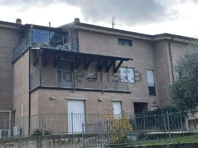 Appartamento in vendita di 116 m² in Contrada San Berardino Piana, 1