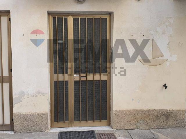 Appartamento in vendita di 116 m² in Lungomare Carmelo Garufi, 18