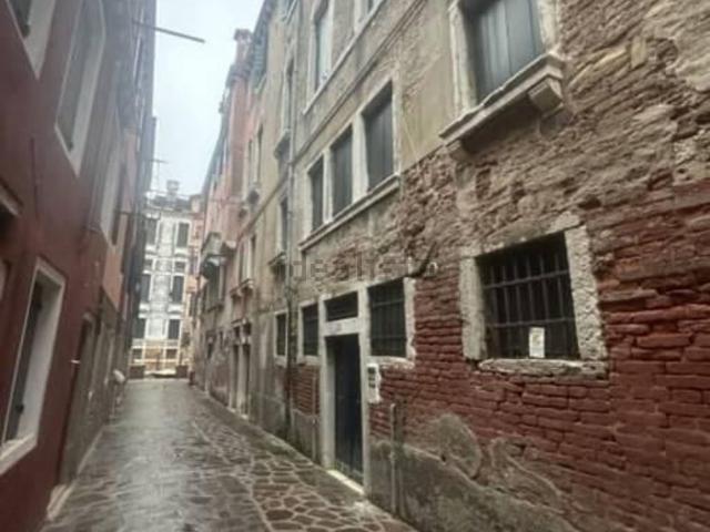 Appartamento in vendita di 116 m² in Sestiere Cannaregio, 4050