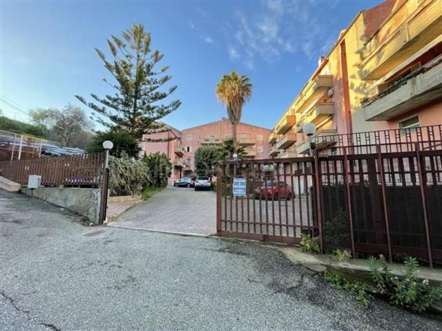 Appartamento in vendita di 116 m² in Strada Panoramica dello Stretto