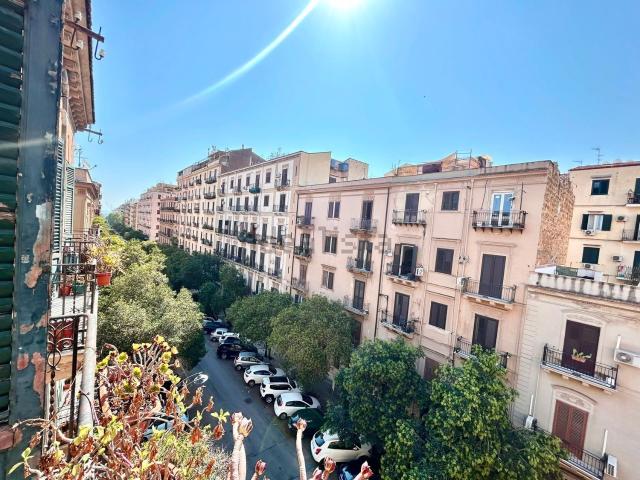 Appartamento in vendita di 117 m² in Via Catania