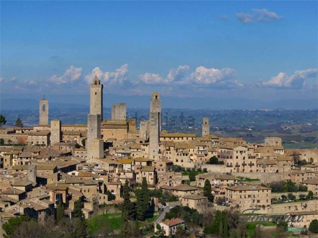 Appartamento in vendita di 117 m² in Via Cepparelli, 1