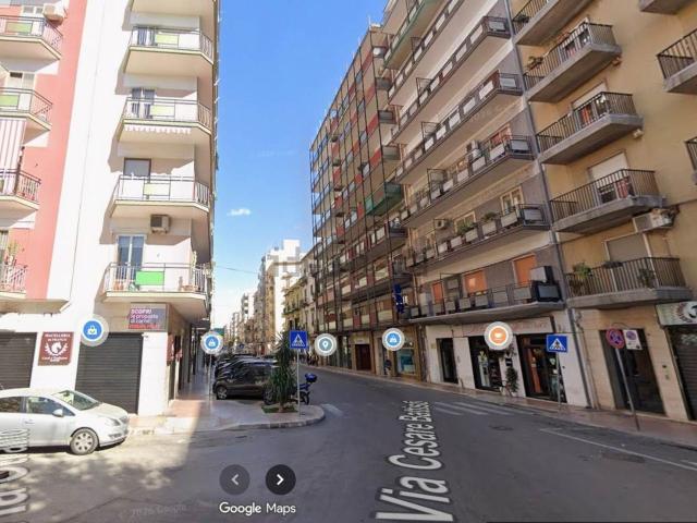 Appartamento in vendita di 117 m² in Via Cesare Battisti, 3