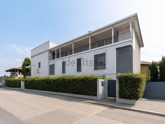 Appartamento in vendita di 117 m² in Via Antonio Vivaldi