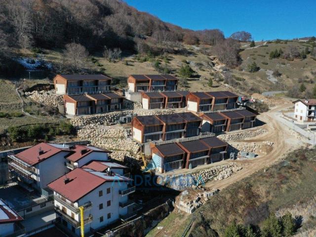 Appartamento in vendita di 126 m² in Via Aremogna