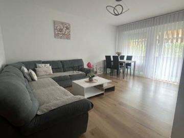 Appartamento in vendita di 117 m² in Via Gandhi Mohadas Karanchand, 18