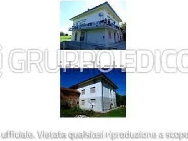 Appartamento in vendita di 117 m² in Via I Maggio, 10