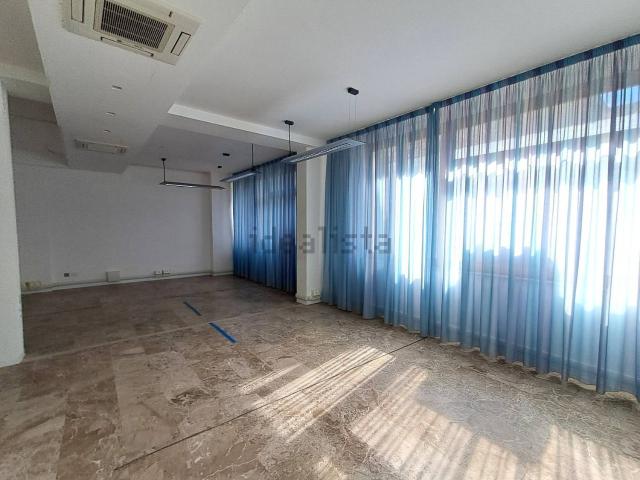 Appartamento in vendita di 117 m² in Via del Trivio