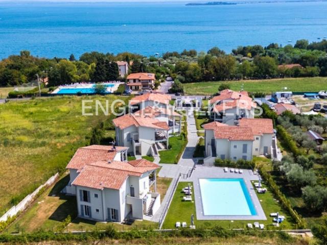 Appartamento in vendita di 117 m² in Via del Zocco