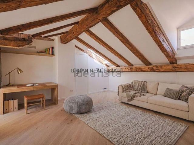 Appartamento in vendita di 117 m² in Via della Madonna del Mare, 14
