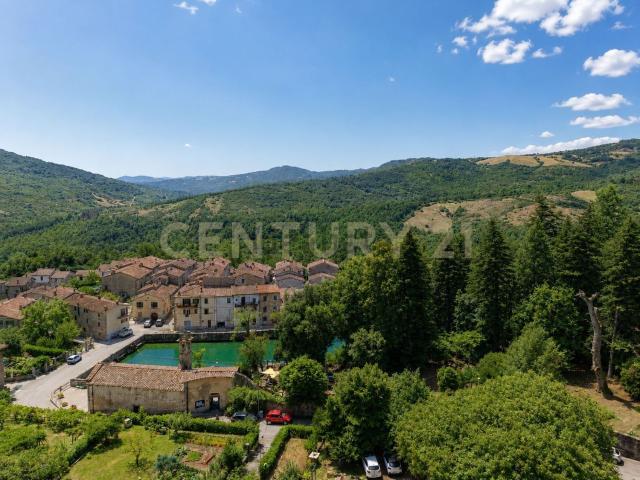 Appartamento in vendita di 117 m² in Via della Peschiera, 27