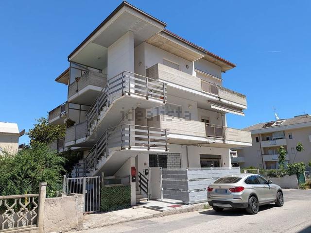 Appartamento in vendita di 117 m² in Via Firenze