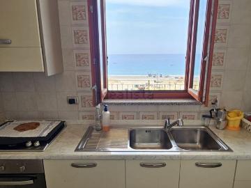 Appartamento in vendita di 117 m² in Via Jonio, 159