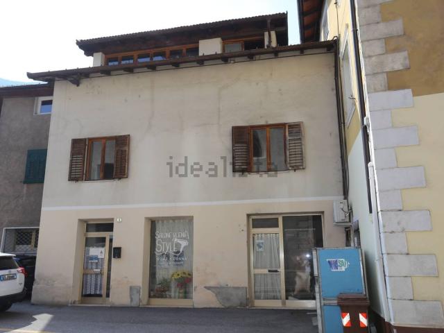 Appartamento in vendita di 117 m² in Via Loreto, 4