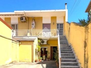 Appartamento in vendita di 117 m² in Via Lazio, 68