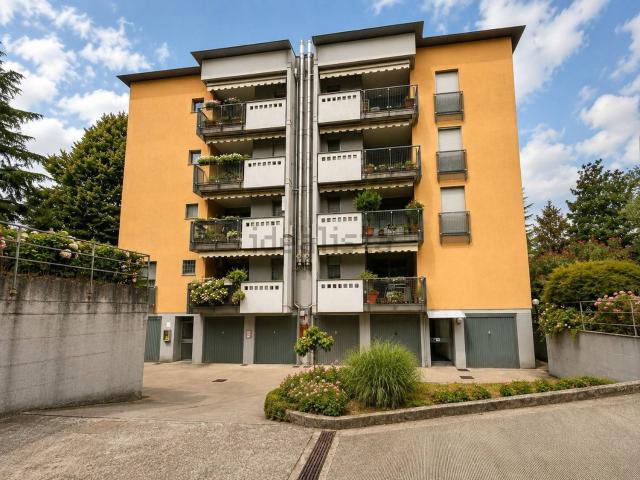 Appartamento in vendita di 117 m² in Via Martiri di Boves, 5