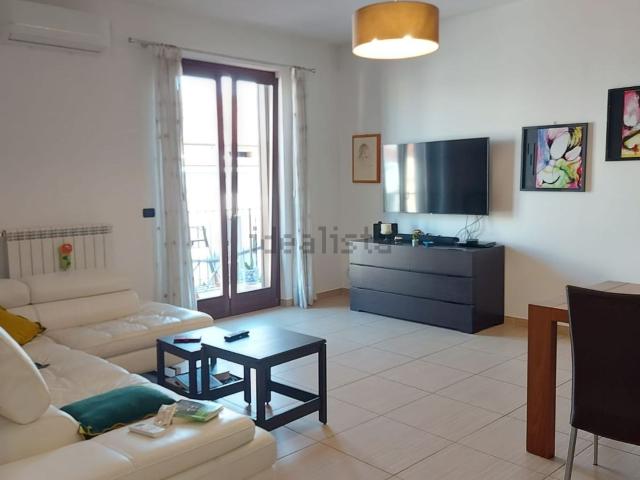 Appartamento in vendita di 117 m² in Via Miseno