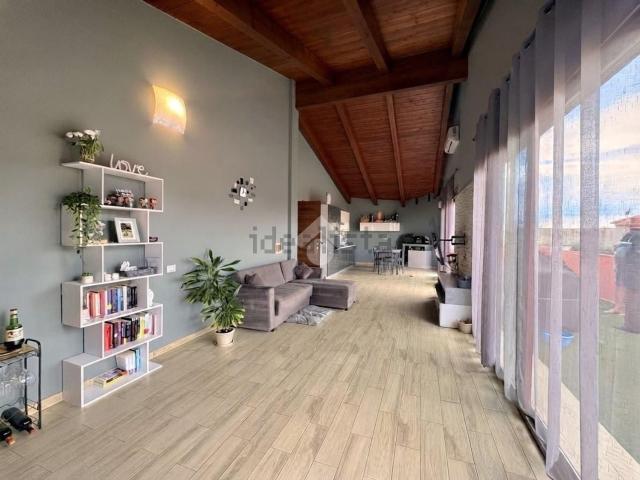 Appartamento in vendita di 117 m² in Via Nazionale, 32