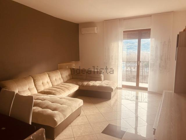 Appartamento in vendita di 117 m² in Via Sempione, 41