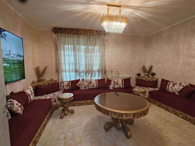 Appartamento in vendita di 117 m² in Via Silvio Pellico