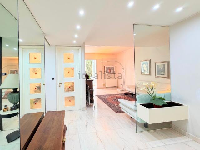 Appartamento in vendita di 117 m² in Via Spina