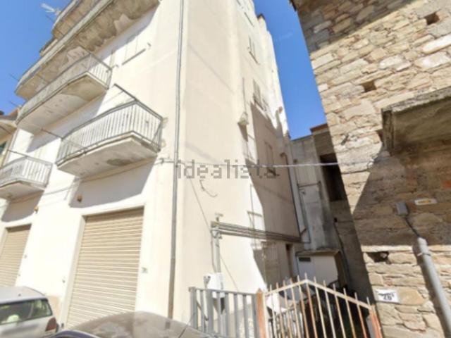 Appartamento in vendita di 117 m² in Via Roma