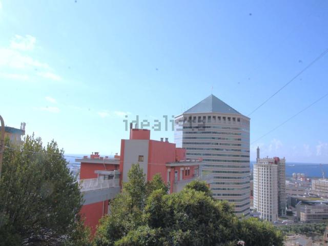 Appartamento in vendita di 117 m² in Via Rinaldo Rigola, 27
