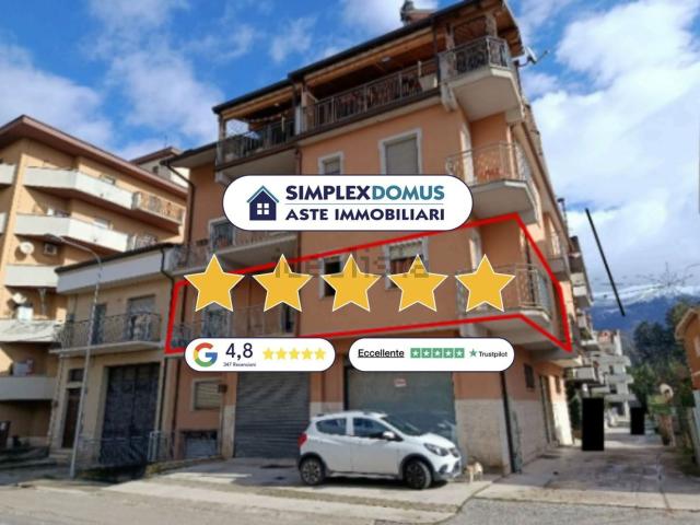 Appartamento in vendita di 117 m² in Via Valle Madonna