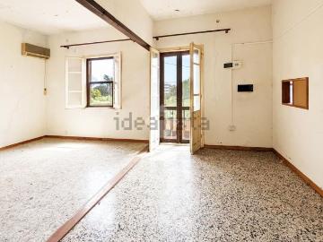 Appartamento in vendita di 117 m² in Viale Cimitero, 5