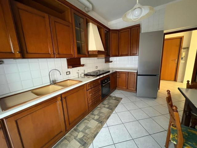 Appartamento in vendita di 118 m² in Via Guglielmo Oberdan, 9